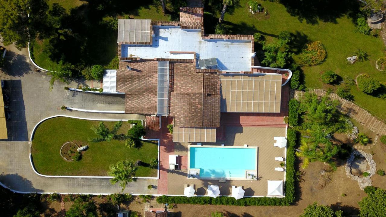 Villa Vetti Ugento Exterior foto